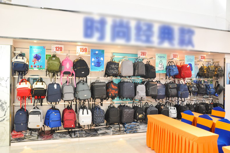 帆布双肩背包定制厂家-可来图来样定制